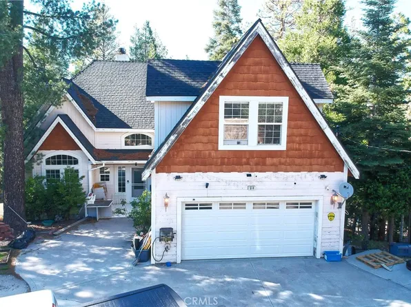 514 Pioneer Rd, Lake Arrowhead, CA 92352