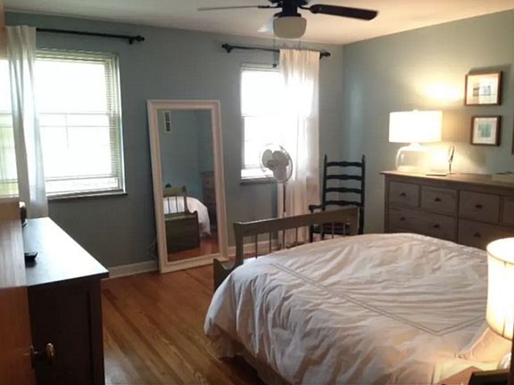 5th image of 1815 Northwest Blvd #2
