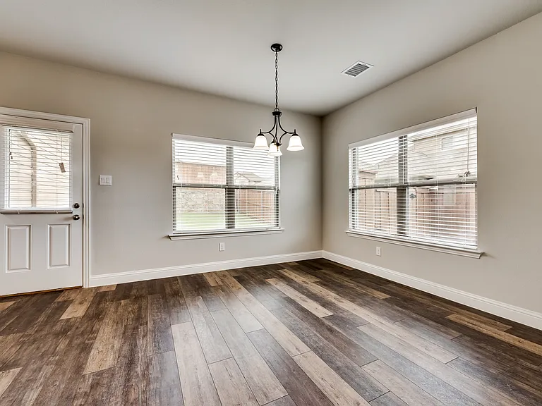 1523 Charismatic Ct — Photo 9