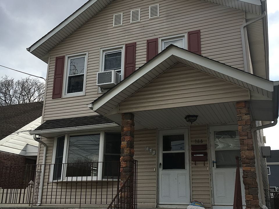 1st image of 166 Chandler Ave #1