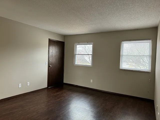 2800 Monmouth Ct #D — Photo 2