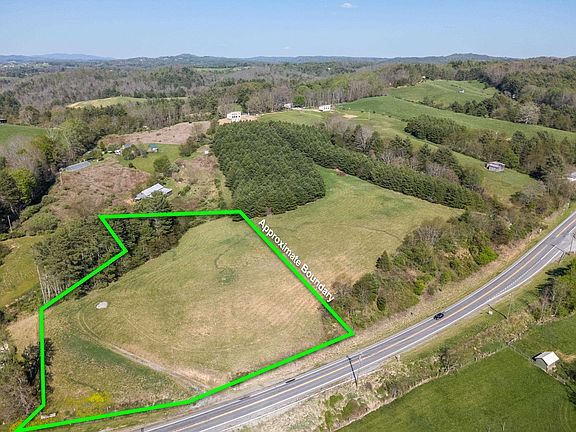 2nd image of 4511 Webbs Mill Rd N
