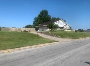 4347 N Shirley Ave, Springfield, MO 65803