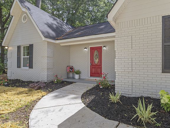 2nd image of 321 Doublegate Dr