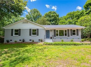 7524 Thorncliff Dr, Charlotte, NC 28210