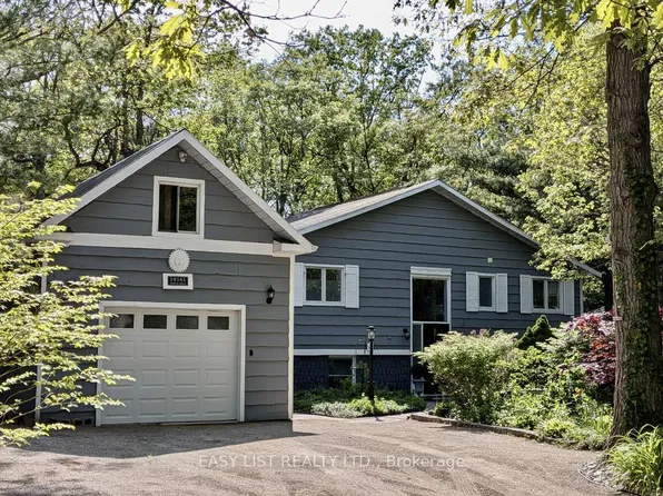 10161 Andrea St, Lambton Shores, ON N0M 2L0