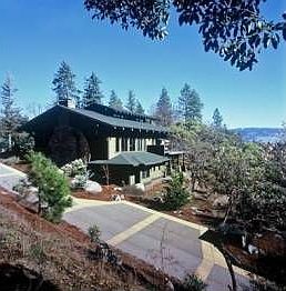 1st image of 1 Winter Ln