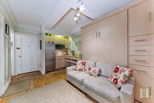 Sold by Halstead Real Estate | media 6