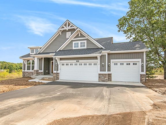 2nd image of 5858 Thornapple River Dr SE