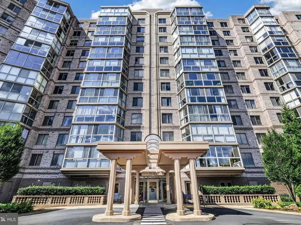 19385 Cypress Ridge Ter Unit 520, Lansdowne, VA 20176