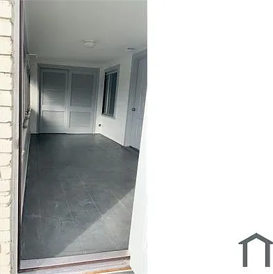 3 bed, 1430 sqft, $2,200 — Photo 4