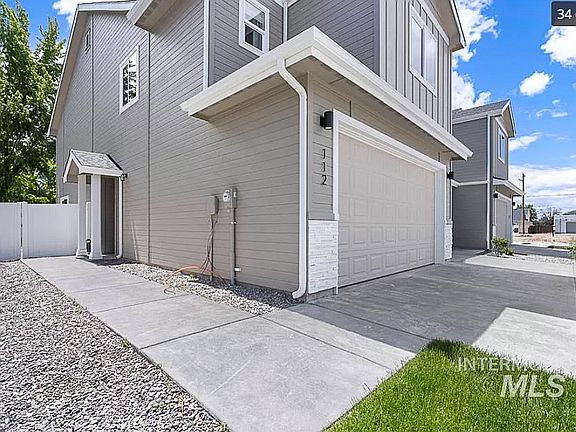 3rd image of 208 NE 3rd St #208
