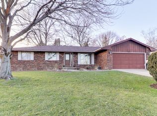 504 N Washington St, Hudson, IL 61748