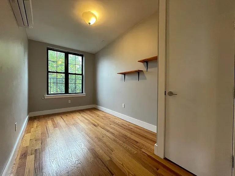 81 Carlton Ave #1 — Photo 12