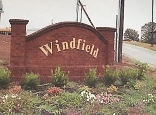 4221 Juniper Ln, Morristown, TN 37813