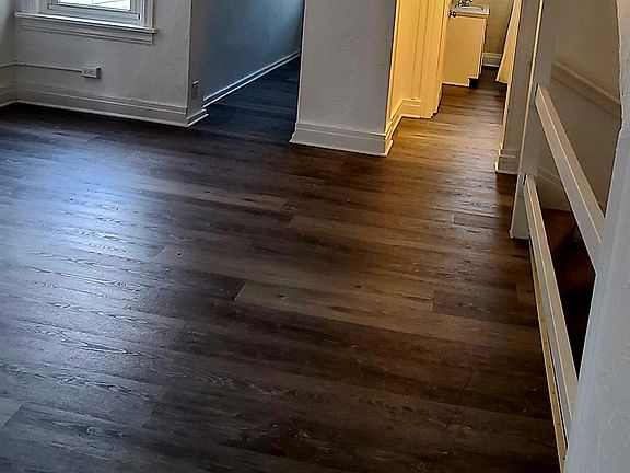 4th image of 1127 Walnut St Floor 2