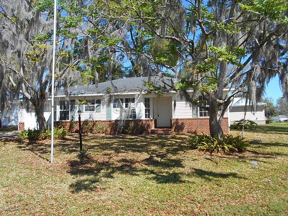 2nd image of 111 SE Ibis Way