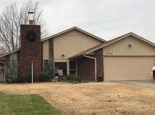 2910 Cellar Door Ln, Enid, OK 73703