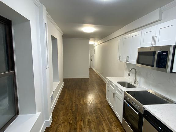 5th image of 58 E 1st St APT 2B