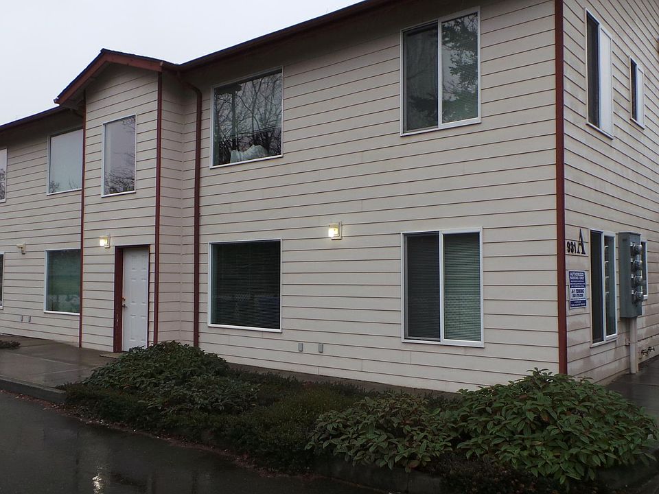 1st image of 931 SE Ely St APT B202