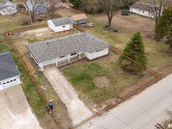 306 S Holloway St, Alexis, IL 61412