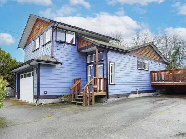 1009 Linda Ln, Langford, BC V9B 2S7