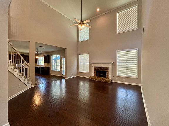3rd image of 3252 Sandy Branch Ln