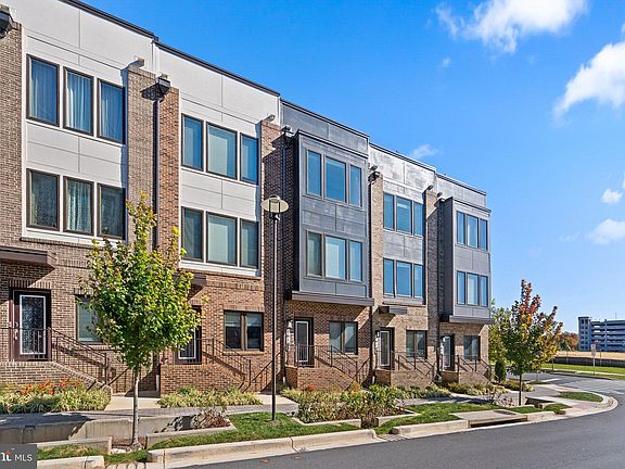 2nd image of 16105 Connors Way