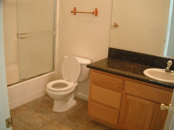 5th image of 19 Ashley Oaks Ct