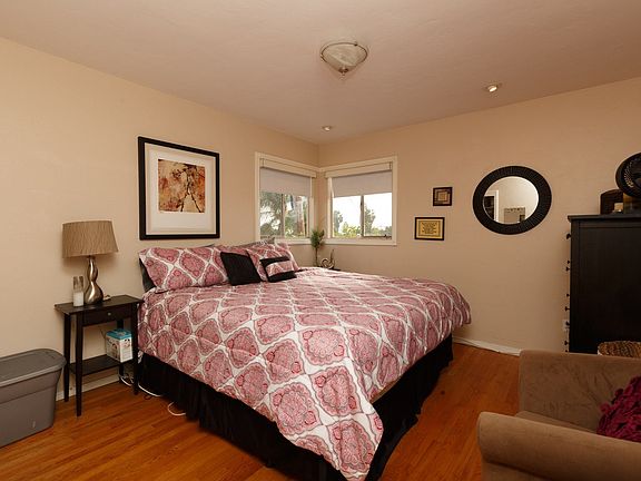 2nd image of 3617 32nd Street # Fl 2nd