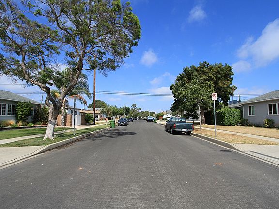 5th image of 18416 S Catalina Ave
