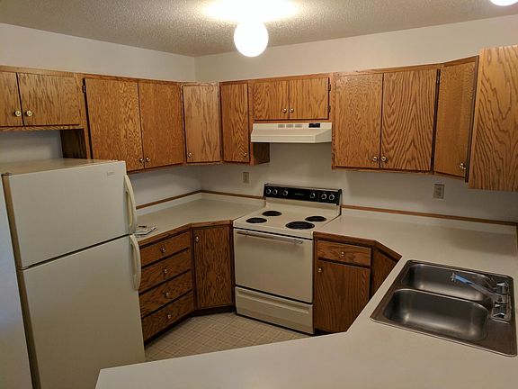 2nd image of 4242 9th Avenue Cir S APT 33