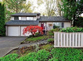 11710 SW Wilkens Ln, Beaverton, OR 97008