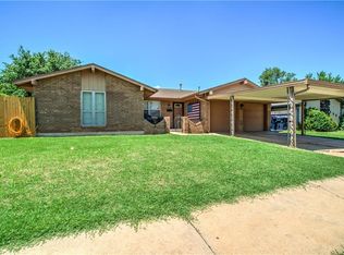 8909 S Hillcrest Dr, Oklahoma City, OK 73159