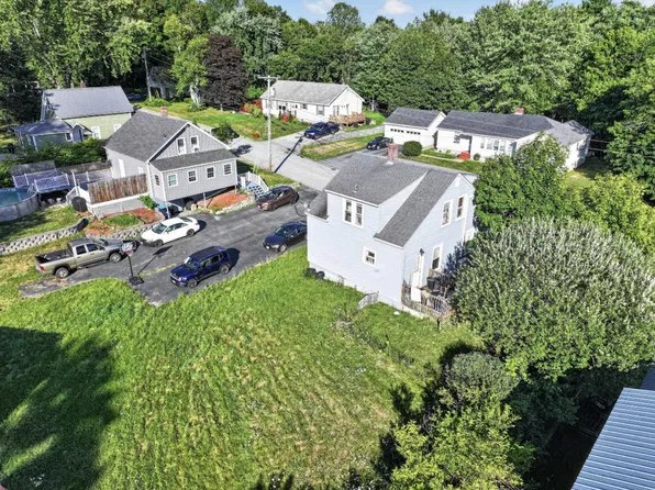 38 Towle Street, Auburn, ME 04210