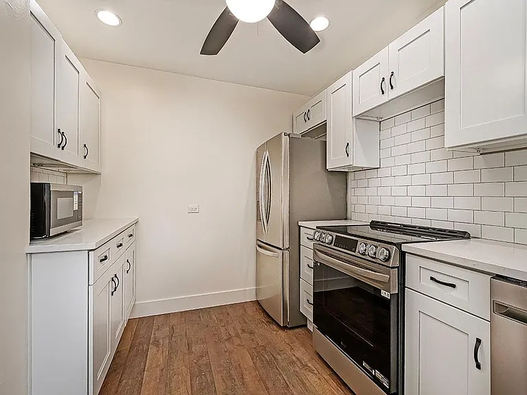105 Shady Dr W #4 — Photo 15
