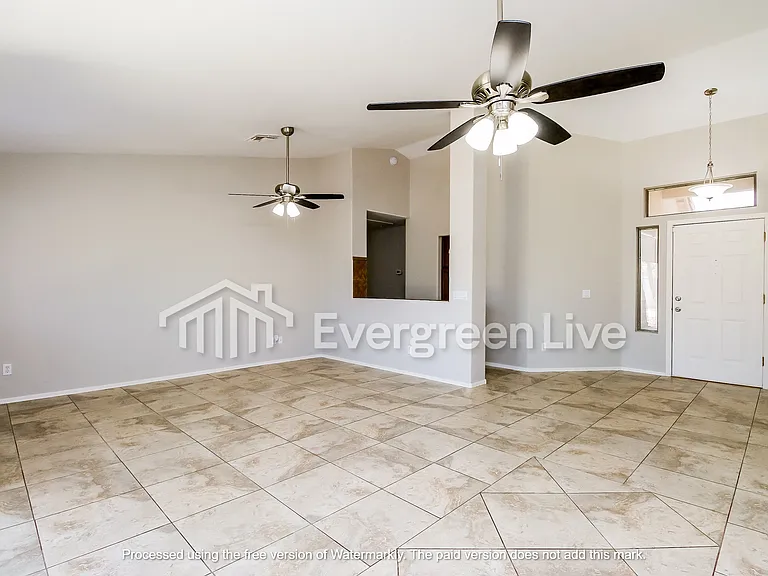 30587 N Royal Oak Way — Photo 6