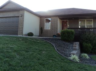 1311 S Solaira St, Ozark, MO 65721