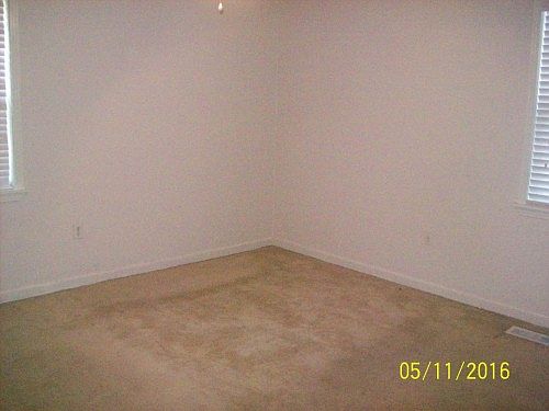 5th image of 1219 Dogwood St