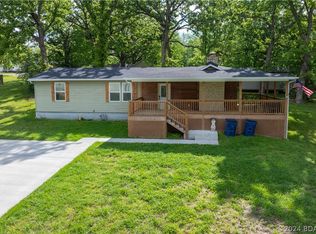 1604 S Aurora St, Eldon, MO 65026