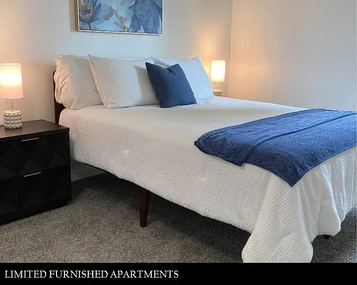 Eagle Pointe Apartments — Photo 25