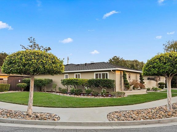 4th image of 2228 Gundersen Dr