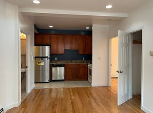1833 Palmetto St APT 1, Ridgewood, NY 11385