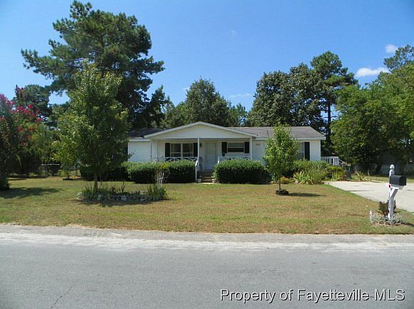 1st image of 1909 McGregor Dr