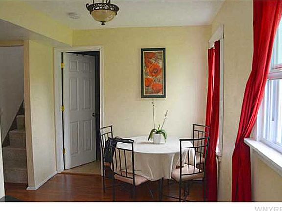 4th image of 231 Virgil Ave
