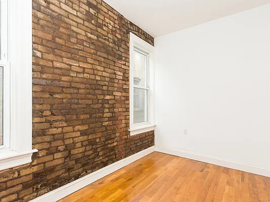 Rented by MNS | media 21