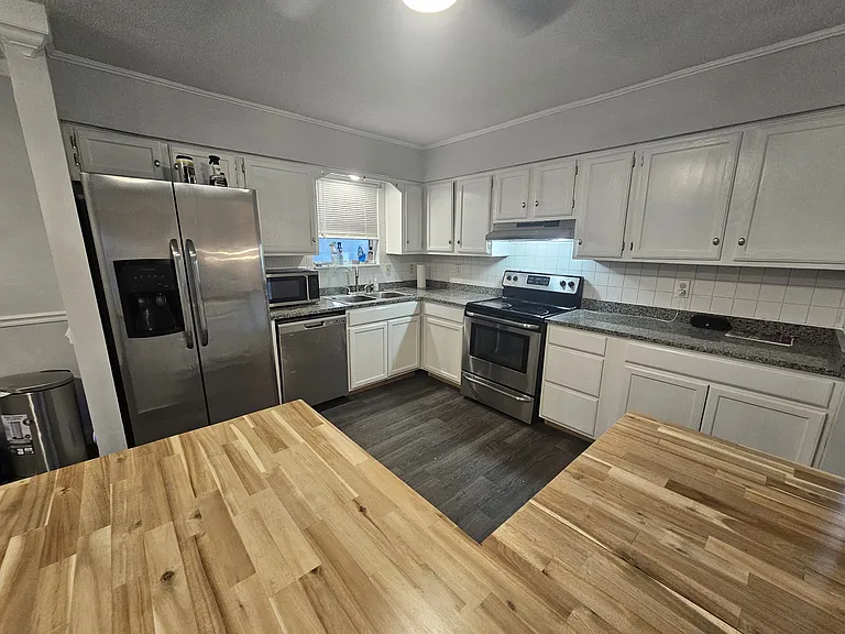1310 Wellington West Dr — Photo 7