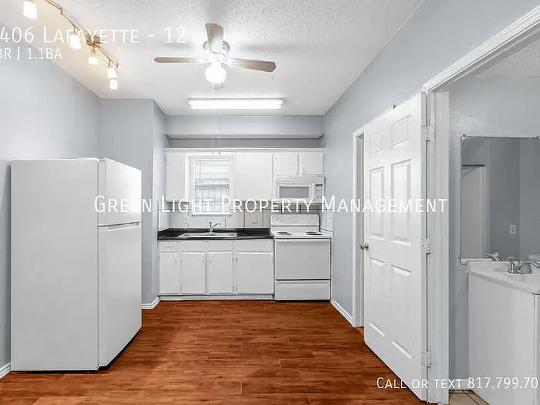 4406 Lafayette St #12 — Photo 8