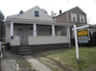 2722 Harbison St, Natrona Heights, PA 15065