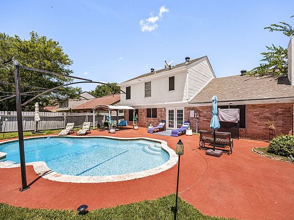 2nd image of 13423 Bridgepath Ln